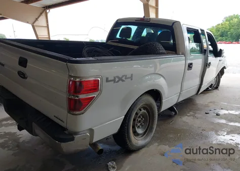 2013 Ford F-150 Xl z USA, uszkodzony, nr VIN 1FTFW1EF4DKE78122